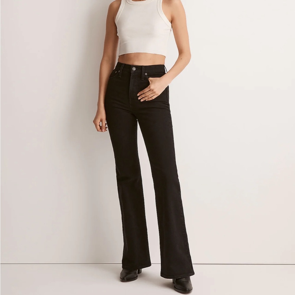 Madewell The Perfect Vintage Flare Jean in Sherborn Wash, Size 24